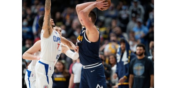 Die Golden State Warriors haben derzeit Mühe, die Denver Nuggets zu schlagen